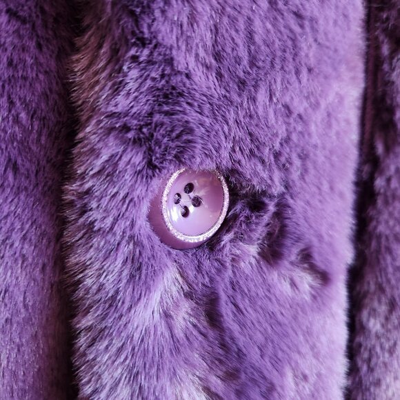 *NWT* Uchuu Reversible Faux Fur Purple/Lilac Long Vest - One Size - Picture 15 of 16